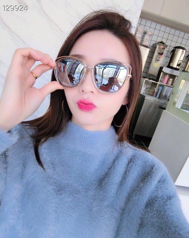DIOR-迪奧 2019新款 D家新款偏光墨鏡 高清寶麗來偏光鏡片 女款太陽鏡 802  lly1686